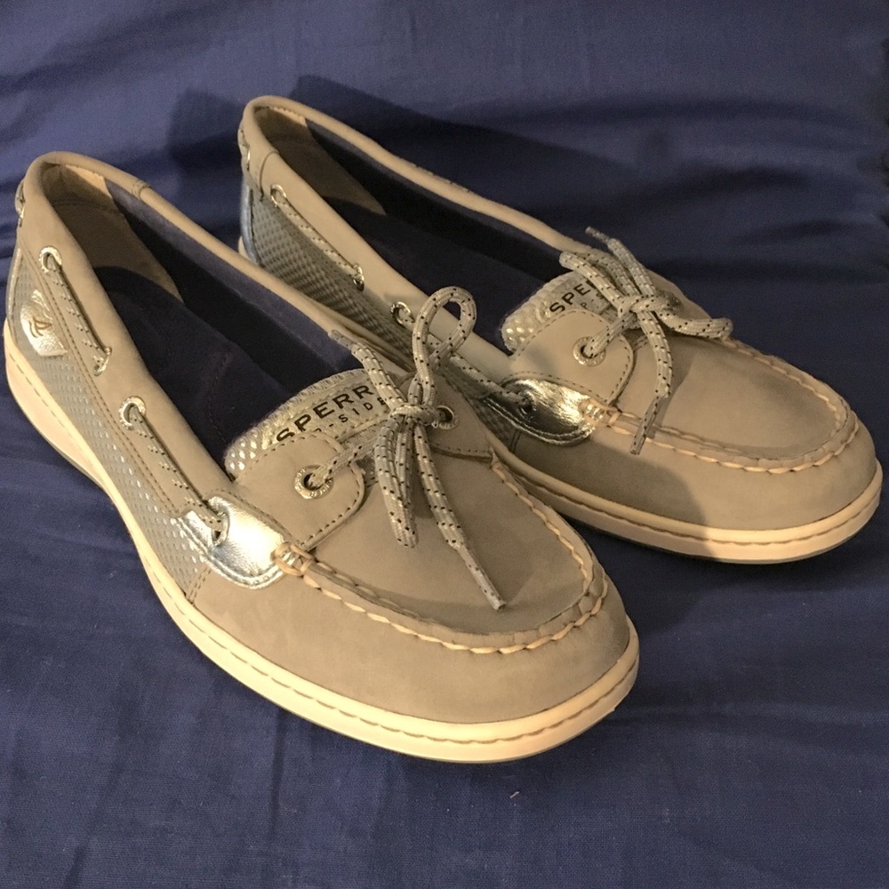 NEW WITH TAGS Sperry Topsider Grey and Silver Boat Shoes Size 9.5